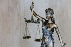 美国加州一小城市长被联邦起诉：涉嫌充当中国非法代理人